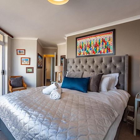 Luxury Ocean View Beachfront 2 Bed Apartment -206 The Waves, Blouberg, Cape Town Bloubergstrand Zewnętrze zdjęcie