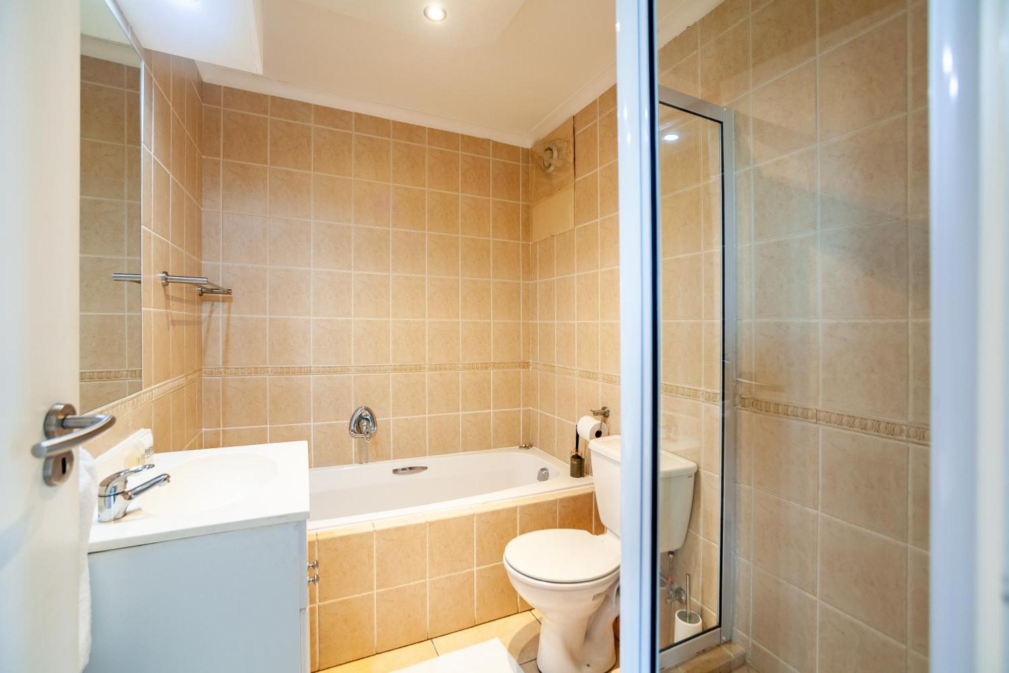 Luxury Ocean View Beachfront 2 Bed Apartment -206 The Waves, Blouberg, Cape Town Bloubergstrand Zewnętrze zdjęcie