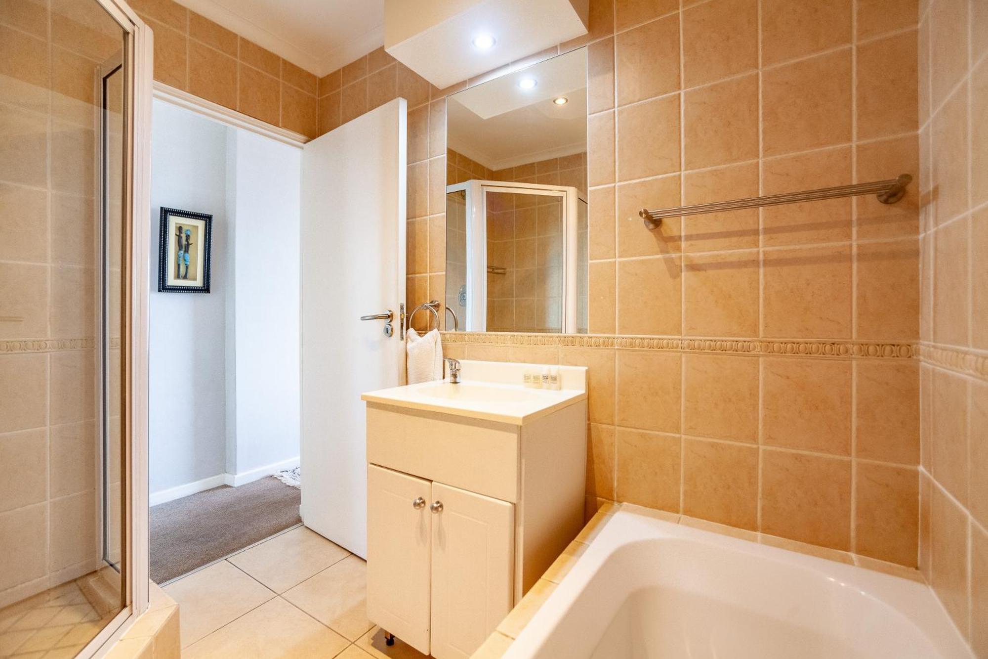 Luxury Ocean View Beachfront 2 Bed Apartment -206 The Waves, Blouberg, Cape Town Bloubergstrand Zewnętrze zdjęcie