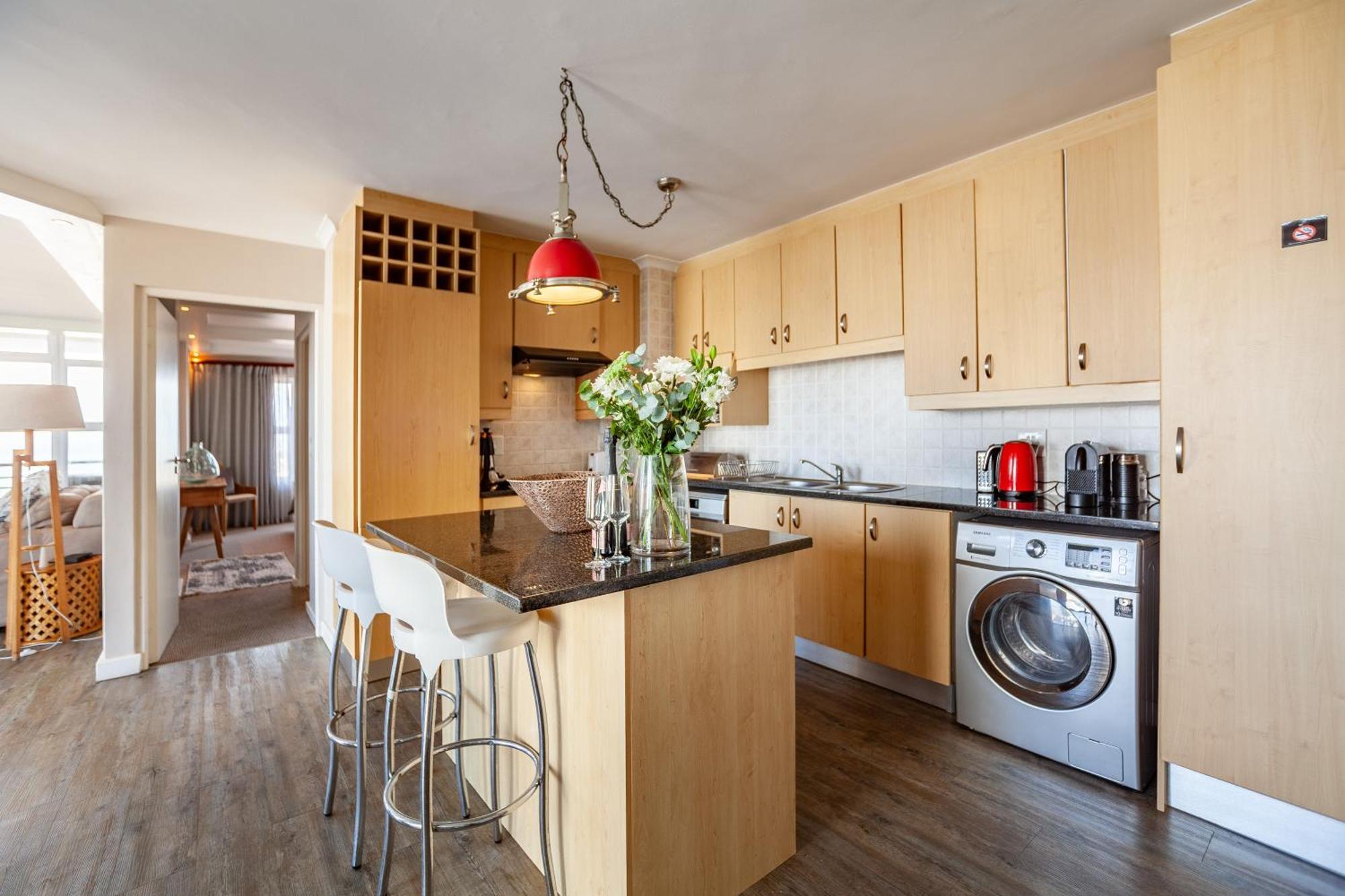 Luxury Ocean View Beachfront 2 Bed Apartment -206 The Waves, Blouberg, Cape Town Bloubergstrand Zewnętrze zdjęcie